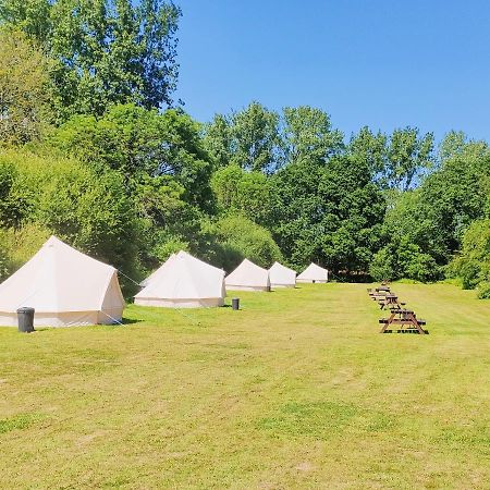 ホテル Battle Pods And Bells Glamping エクステリア 写真