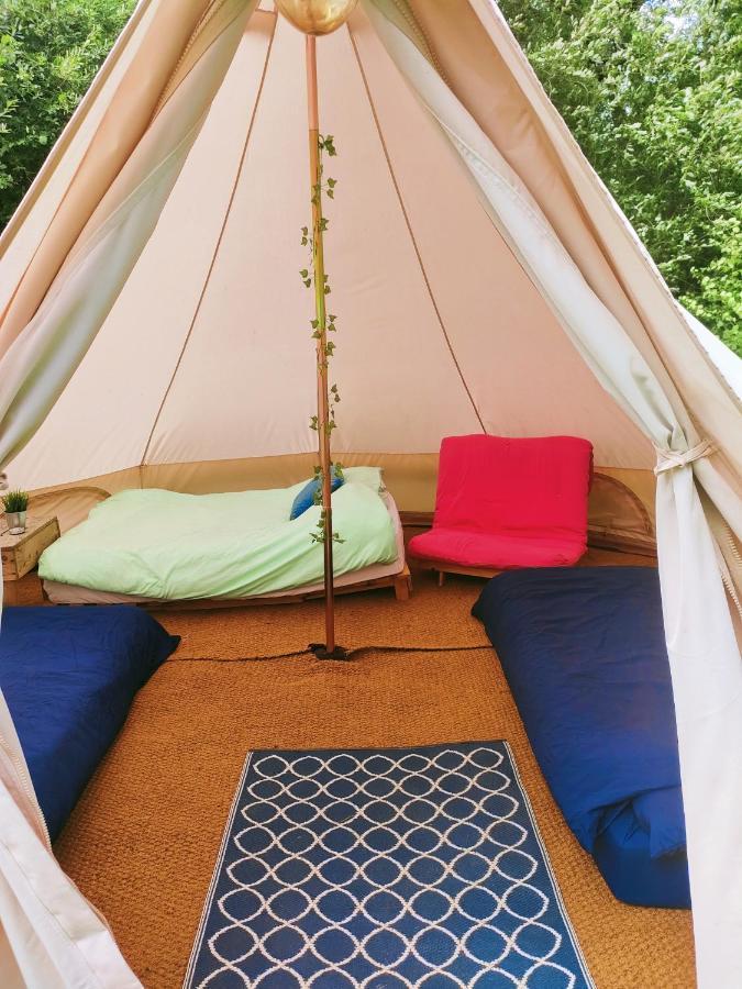 ホテル Battle Pods And Bells Glamping エクステリア 写真