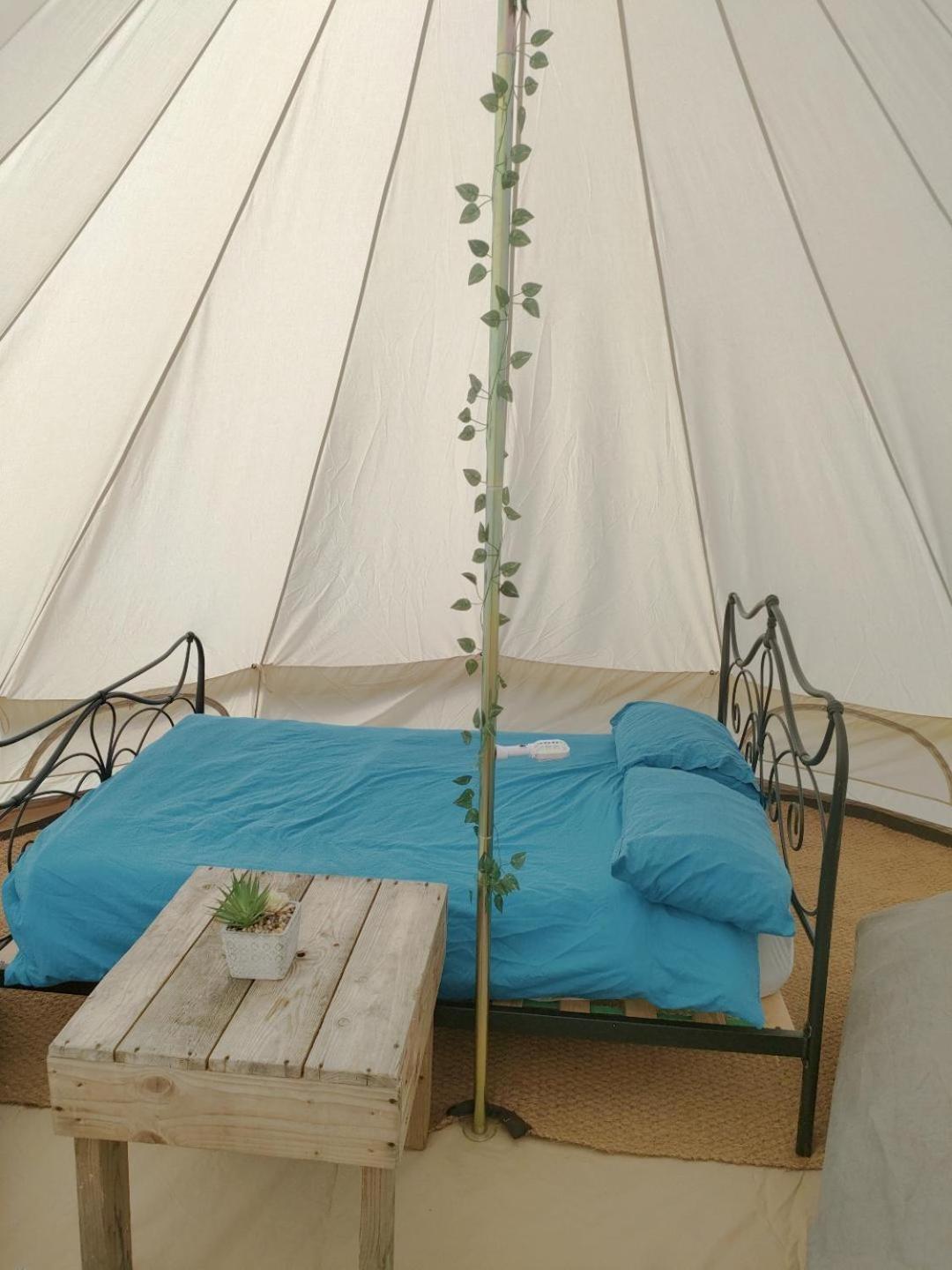 ホテル Battle Pods And Bells Glamping エクステリア 写真