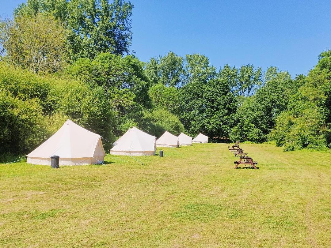 ホテル Battle Pods And Bells Glamping エクステリア 写真